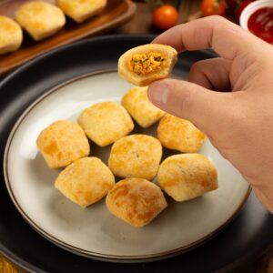 Mini Chicken Pie (Box)